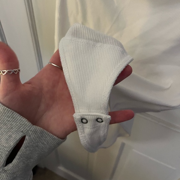 Abercrombie and fitch bodysuit - Picture 2 of 4